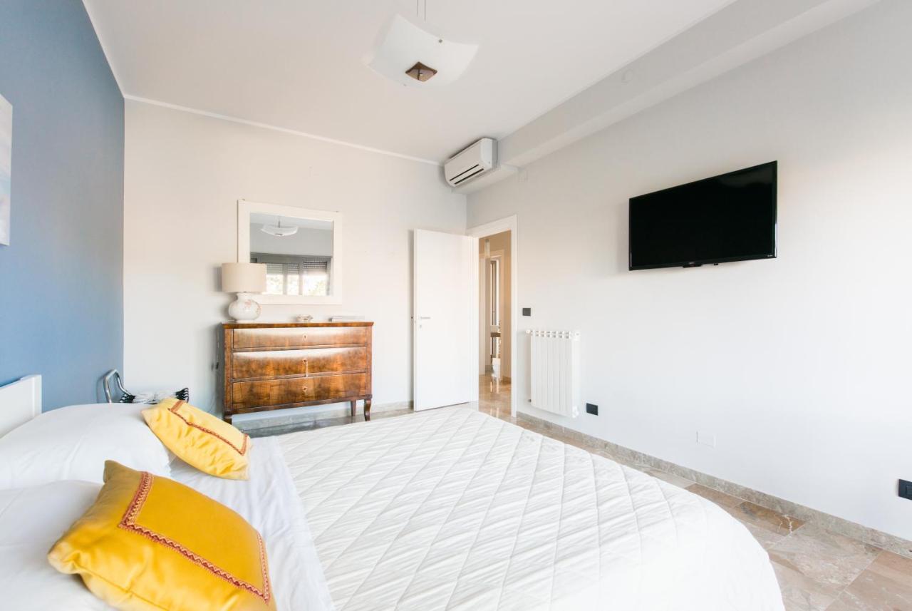 Attico Panoramico - Milazzo Centro Storico - 200 Mq Villa Екстериор снимка